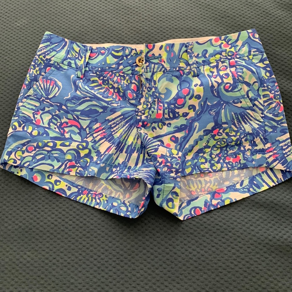 NWOT Lilly Pulitzer Walsh shorts